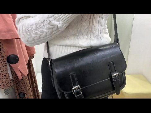❤️ Nyilvános maszturbáció a fiatal szuka FeralBerry egy dildóval a próbafülkében Porno at hu.fulldesisex.ru ️